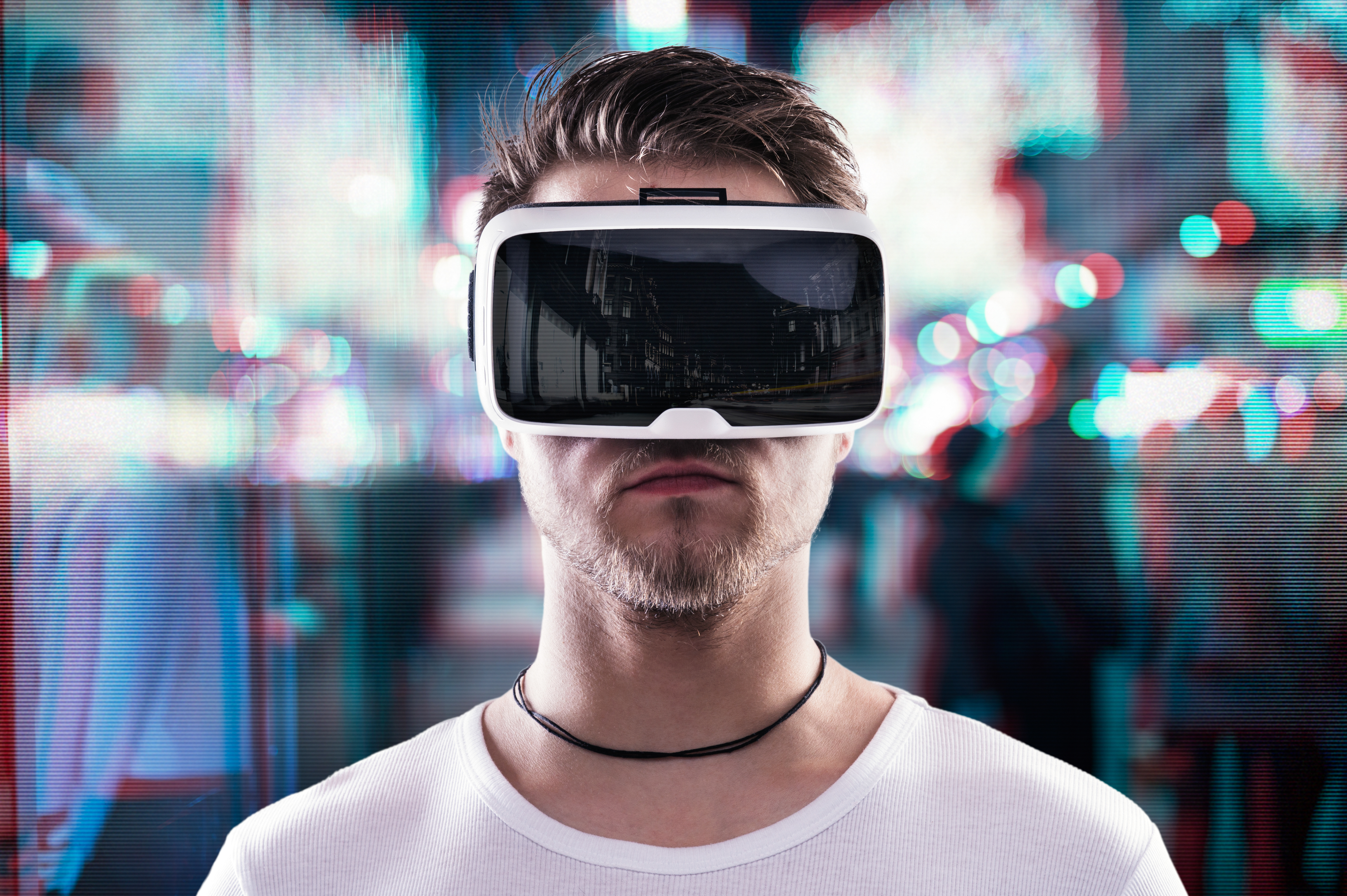 Картинка очки реальности. Виртуальная реальность (Virtual reality, VR). Визуальная реальность. Очки виртуальной реальности на человеке. Парень в очках виртуальной реальности.